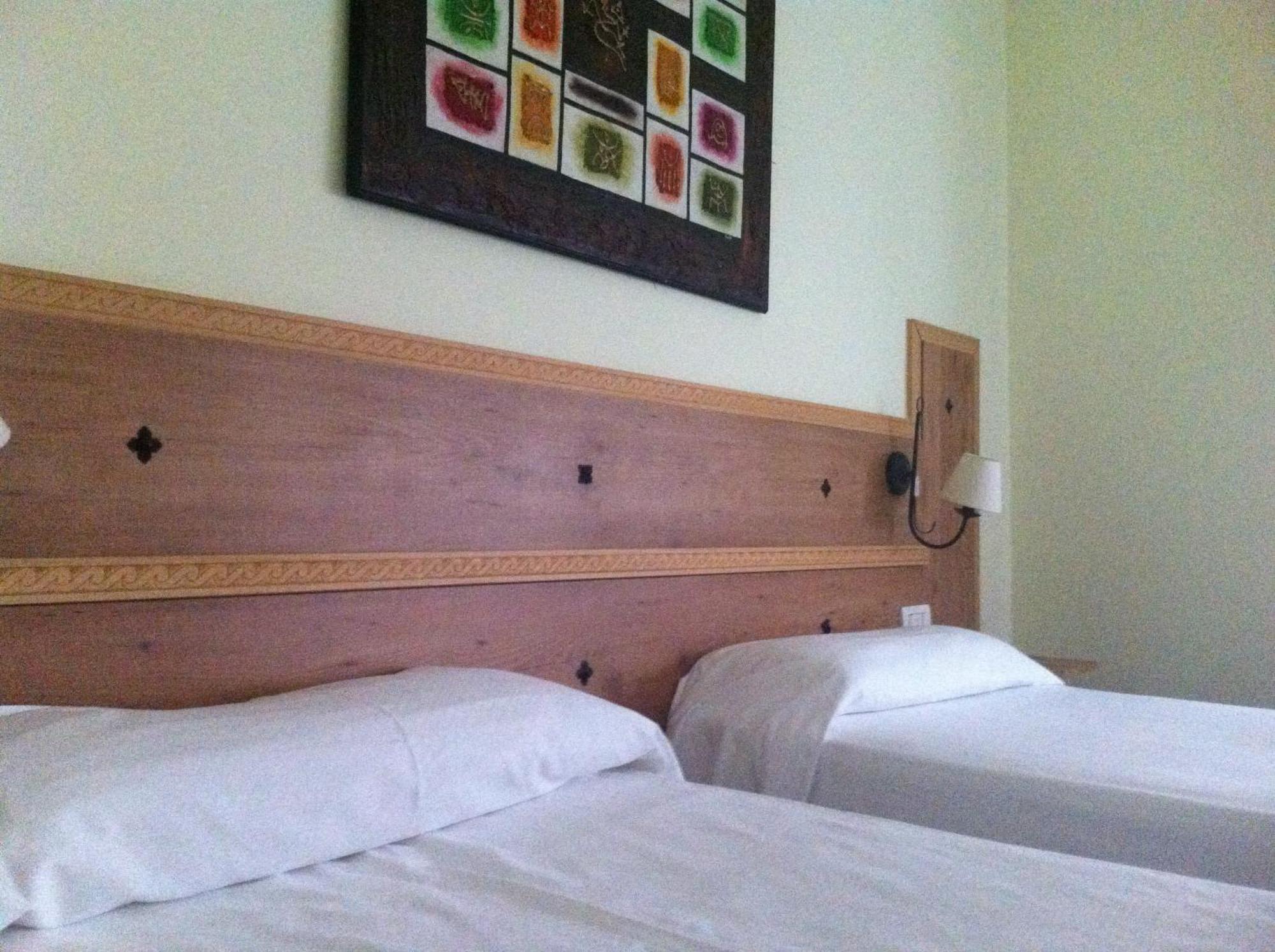 Hotel Bolina Guernica y Luno Room photo